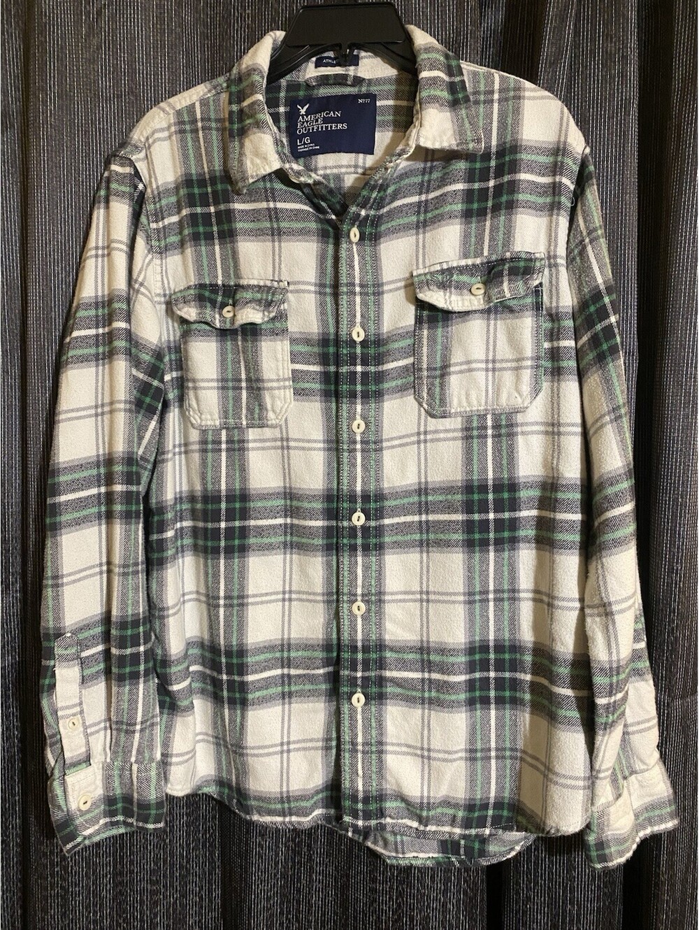 American Eagle Men's Large Athletic Fit Plaid Flannel Shirt - Gray Beige Green